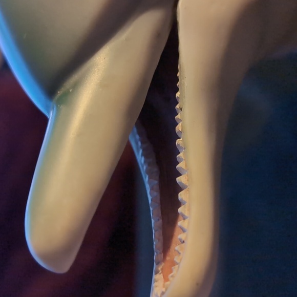 AVAILABLE -Large dolphin head figurine w/2 small dolphins within& Waves crashing - Picture 6 of 6